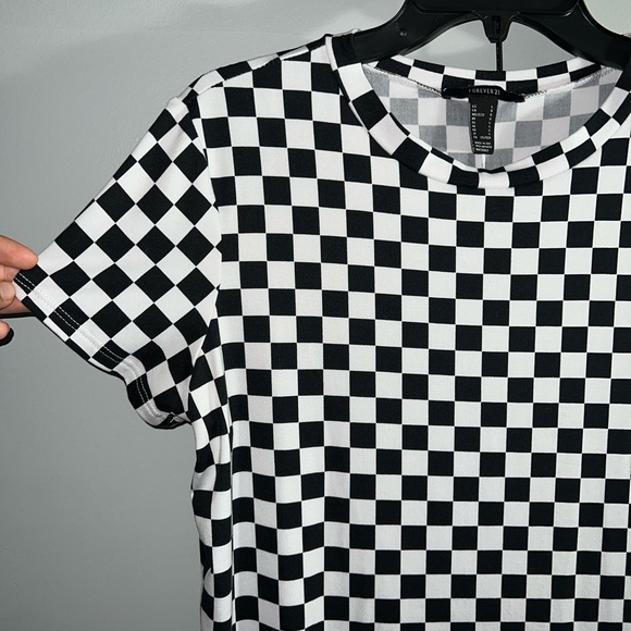 Checkered low cut dress 🏁🤍🖤 - Picture 3 of 4